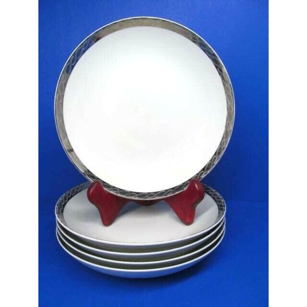 Fukagawa Arita Silver Lichen Pattern 7- 3/4" Coupe Soup Bowls Bundle of 5